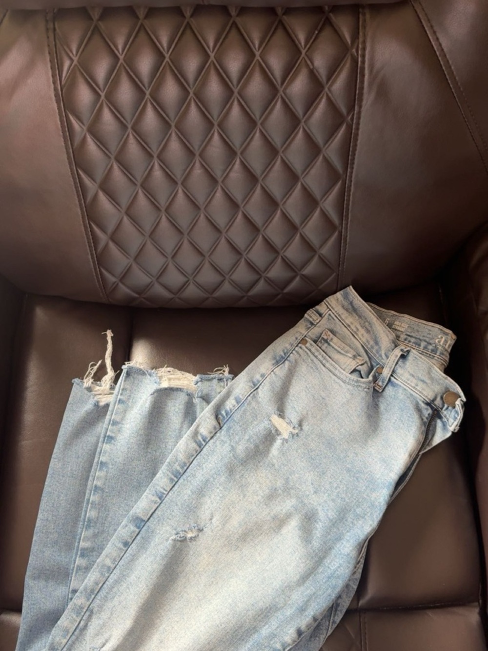 Light Wash Distressed Women's Boyfriend Jeans